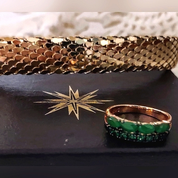 Jewelry - Green Opals Fashion Ring